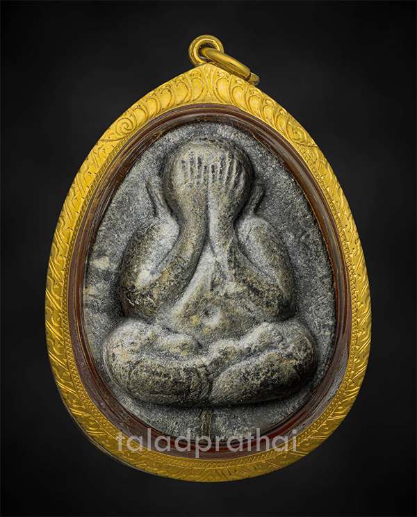 พระปิดตาจัมโบ้ 2 เนื้อใบลานแช่น้ำมนต์ หลวงปู่โต๊ะ วัดประดู่ฉิมพลี 2521-2523